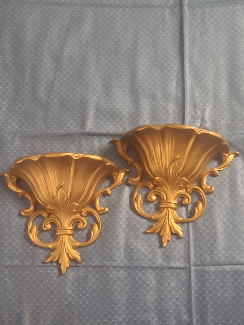 Ornate Gold Wall Sconces Pair - Decorative Shell Design